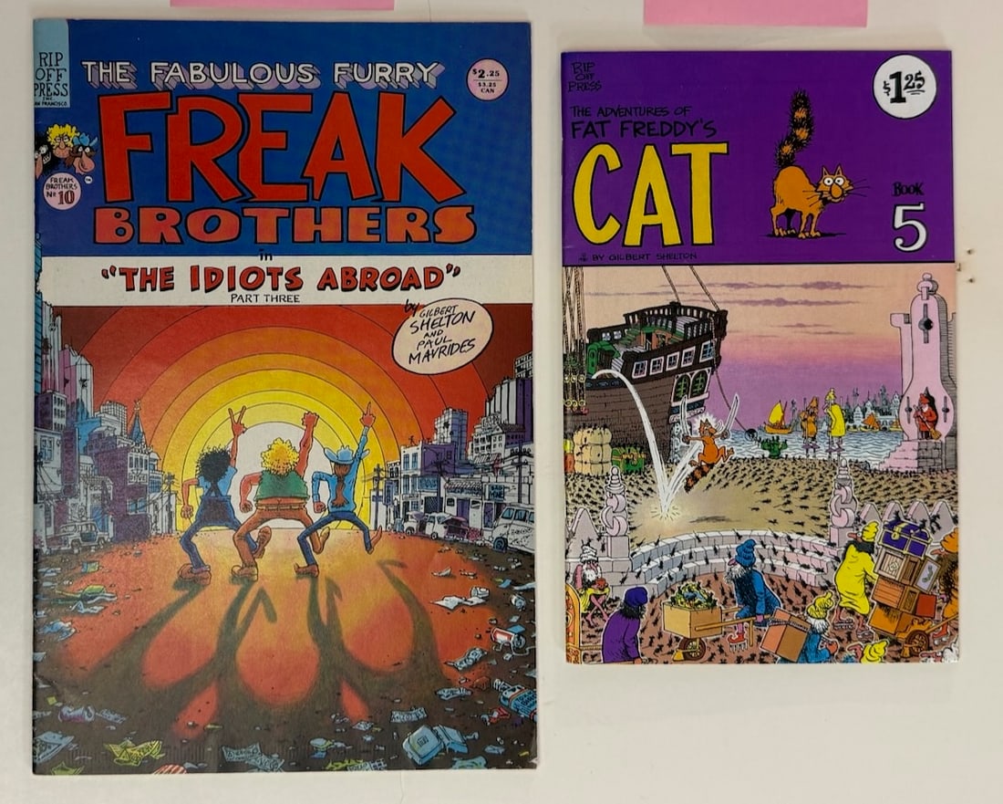THE FABULOUS FURRY FREAK BROTHERS #10 - FAT FREDDY’S CAT #5: THE FABULOUS FURRY FREAK BROTHERS #10 - FAT FREDDY’S CAT #5 2ND PRINTING ADULT Underground Comix