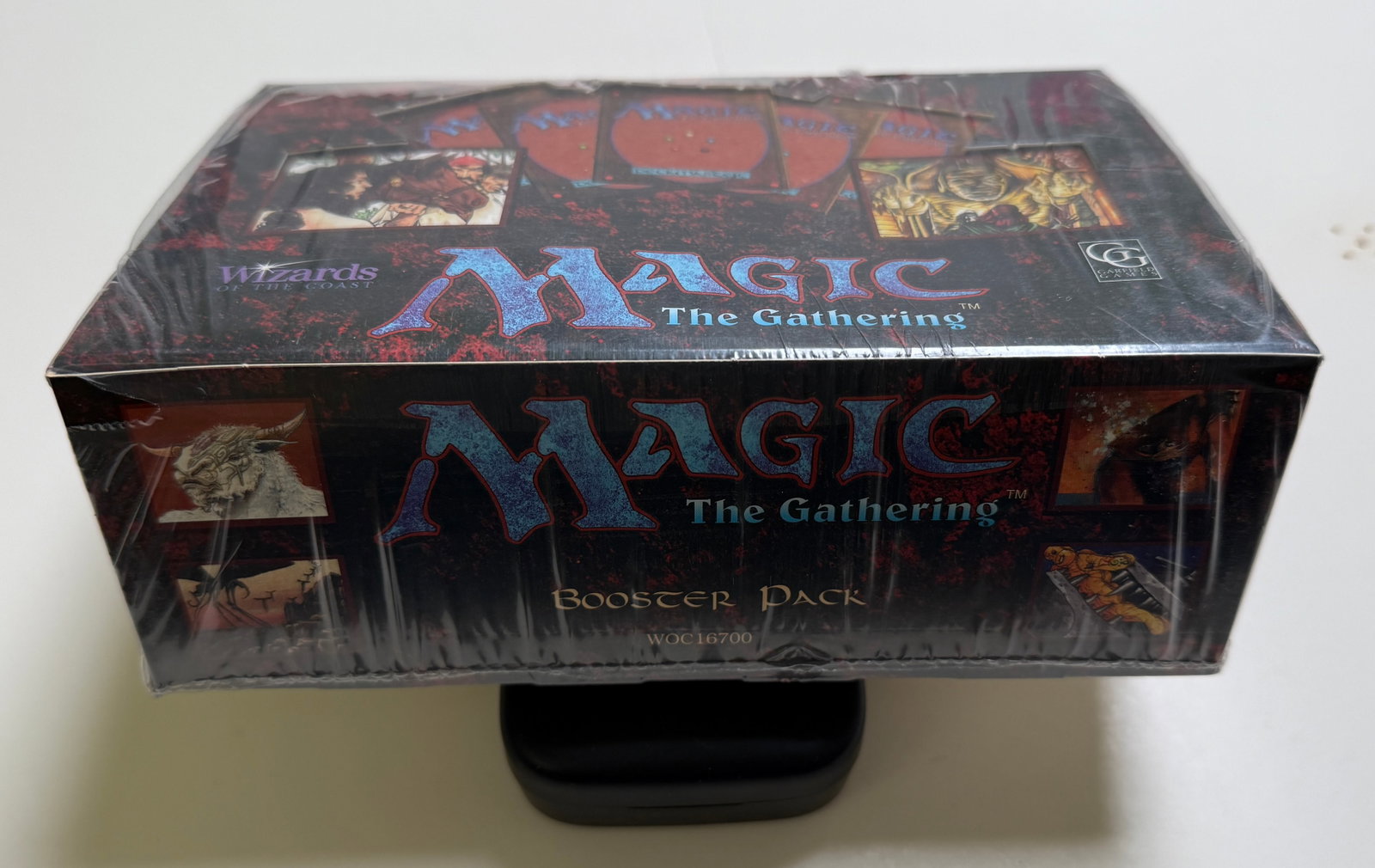 FACTORY SEALED MAGIC THE GATHERING BOOSTER PACK BOX (1 of 1)
