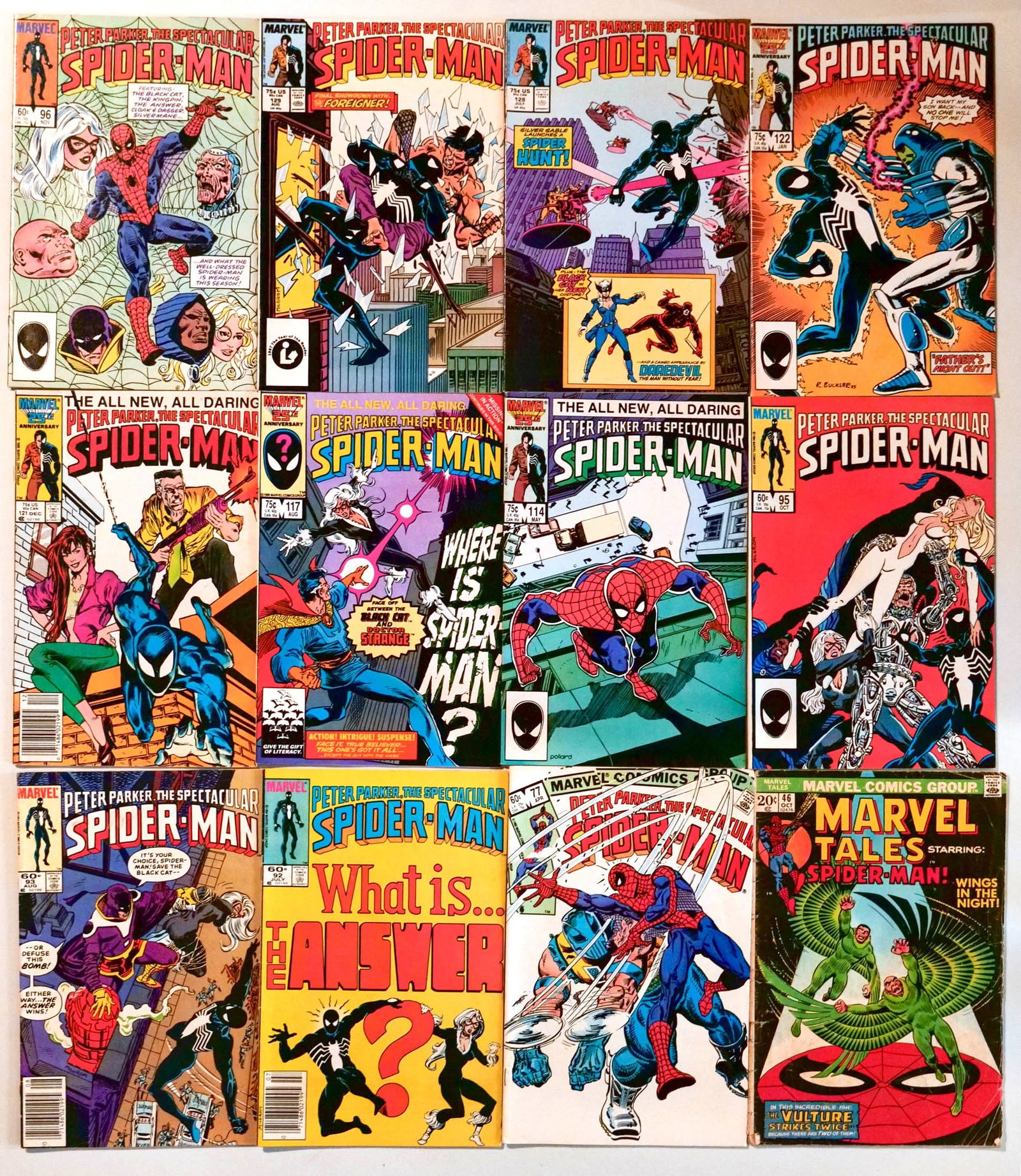 THE ULTIMATE SPIDER-MAN COMIC BOOK SET (1 of 4)