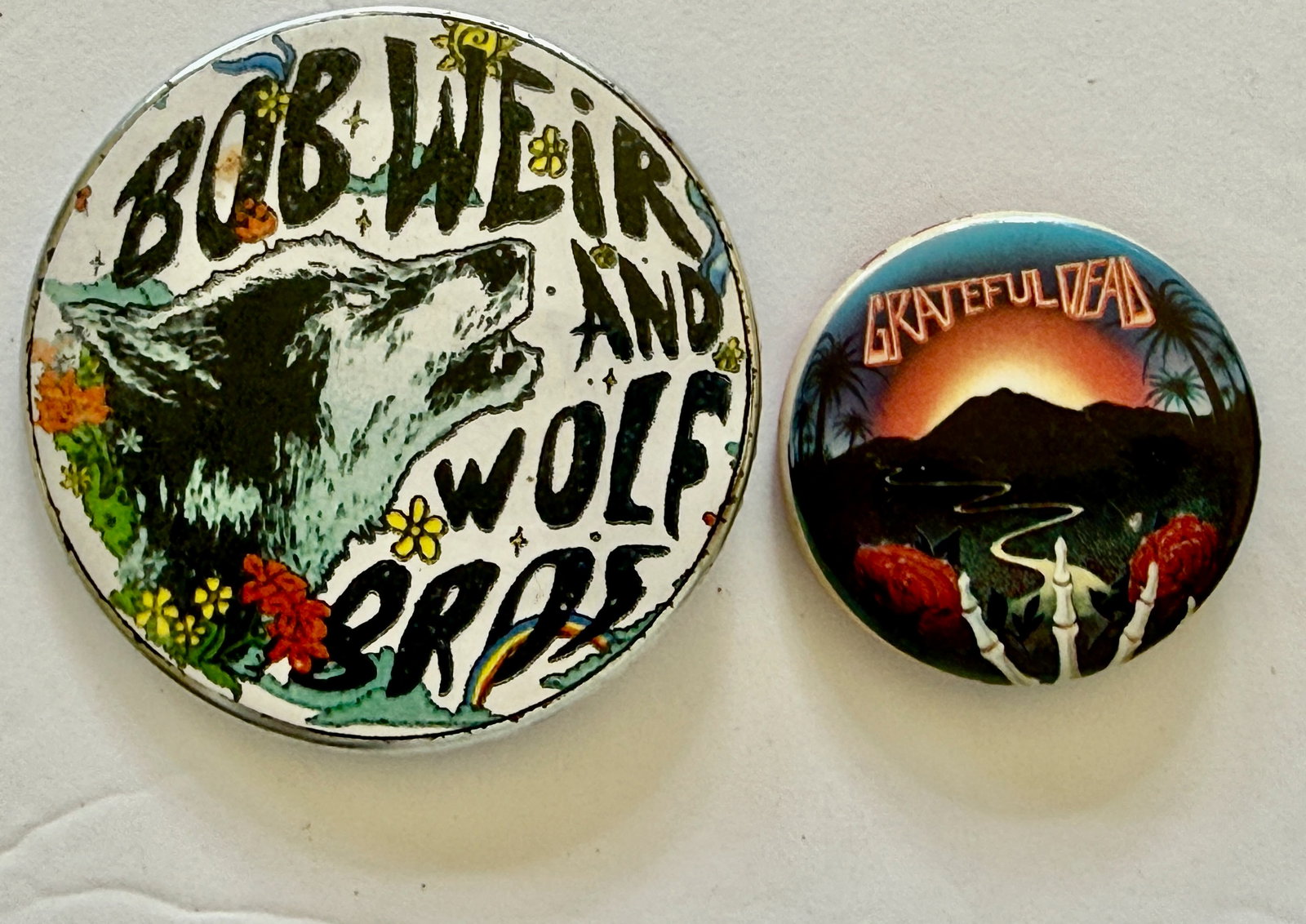 BOB WEIR / GRATEFUL DEAD VINTAGE BUTTON SET: BOB WEIR / GRATEFUL DEAD VINTAGE BUTTON SET - 1970s