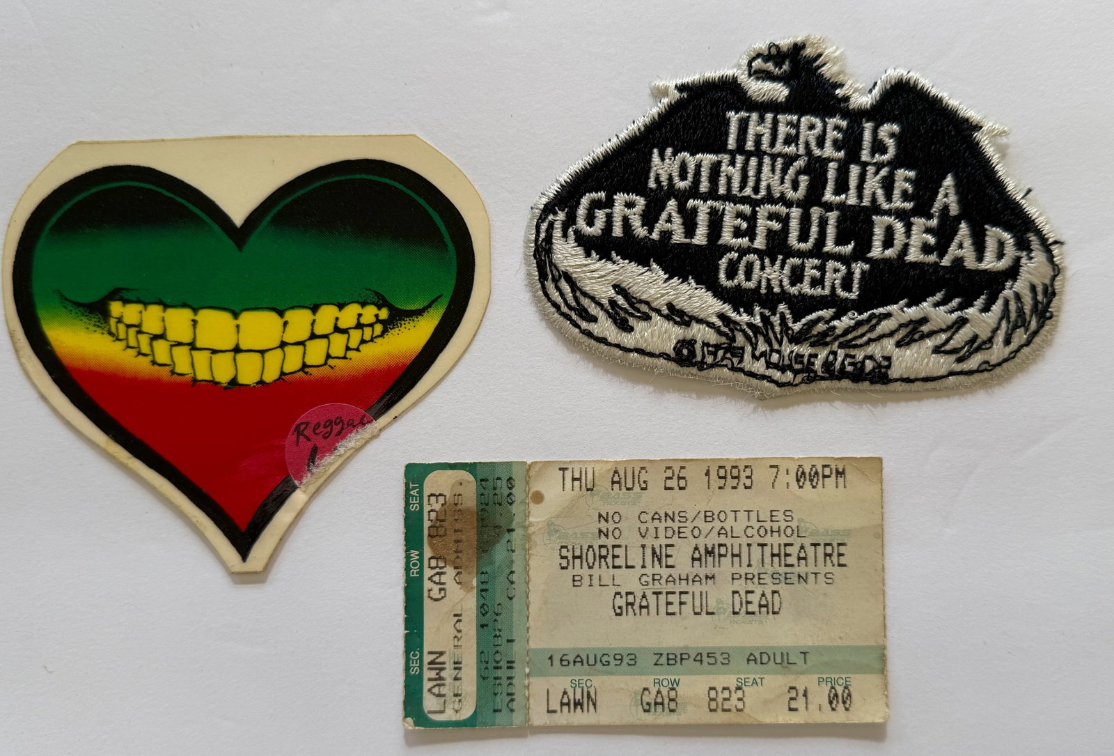 GRATEFUL DEAD CONCERT PATCH / TICKET STUB (1 of 1)