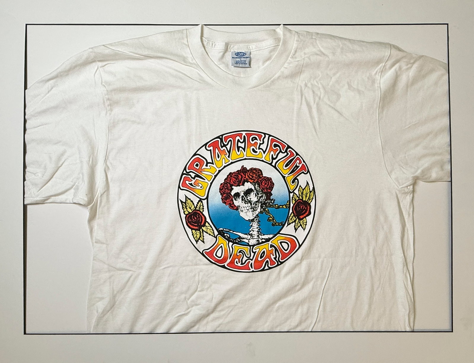 VINTAGE 1980 BGP GRATEFUL DEAD NOS SHIRT: VINTAGE 1980 BGP GRATEFUL DEAD NOS SHIRT. MENS LARGE. MINT IN JUST NM.