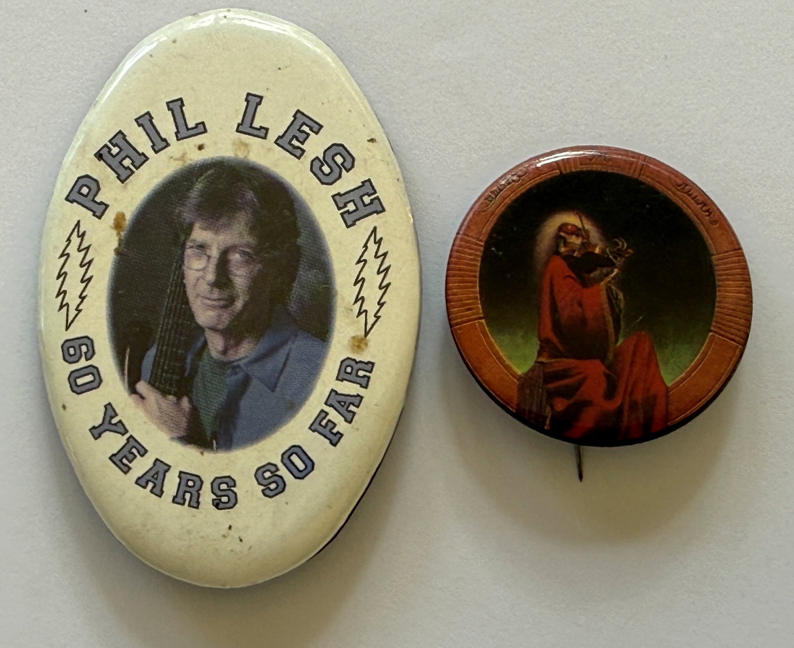 GRATEFUL DEAD - BUTTON SET WITH PHIL LESH AND BLUES FOR ALLAH: GRATEFUL DEAD - VINTAGE BUTTON SET WITH PHIL LESH AND BLUES FOR ALLAH