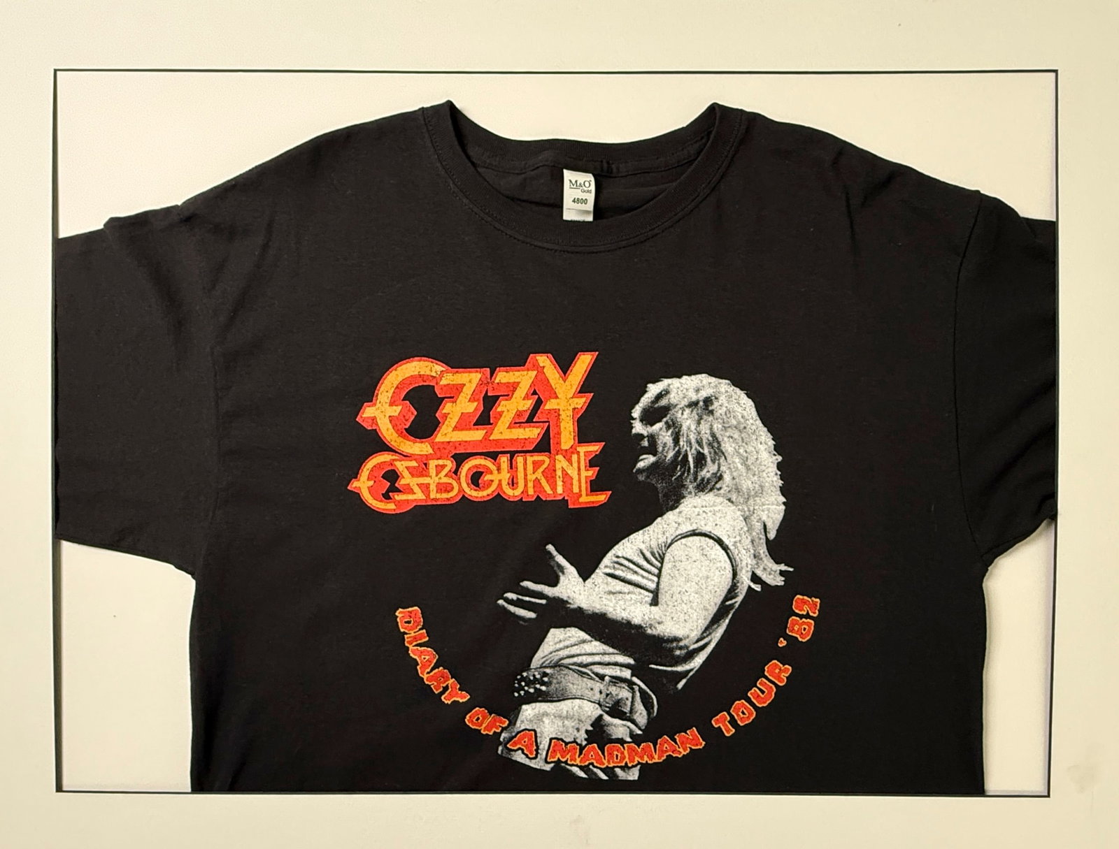 OZZY OSBOURNE LARGE SHORT SLEEVE T-SHIRT (1 of 3)