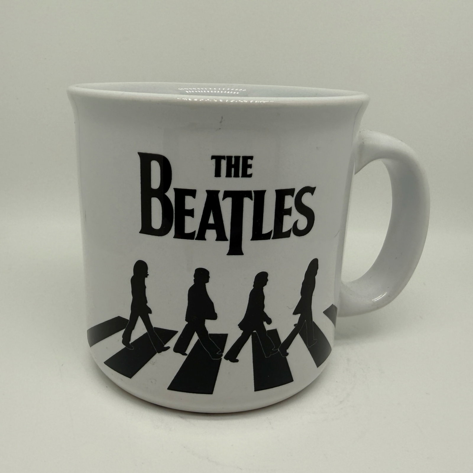 BEATLES 22OZ COFFEE MUG (1 of 1)