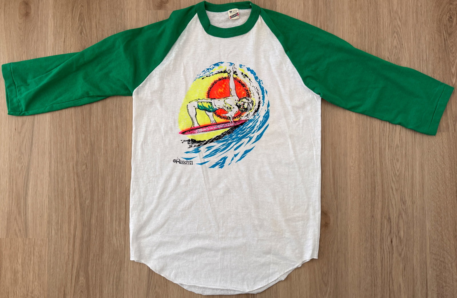 RARE ROACH 1971 RICK GRIFFIN SURFING T-SHIRT (1 of 4)