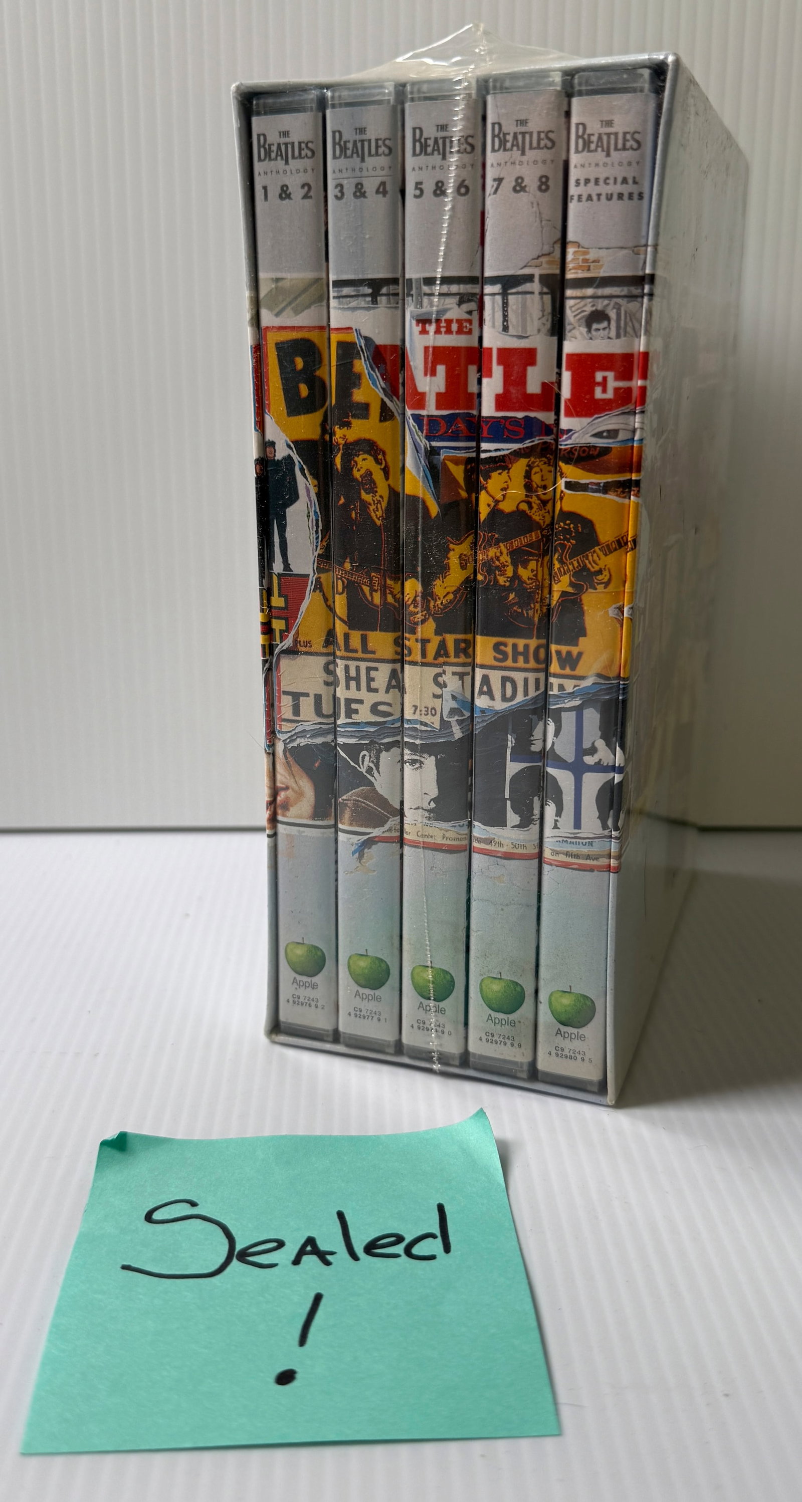 BEATLES ANTHOLOGY 5 DVD SET - SEALED - 2