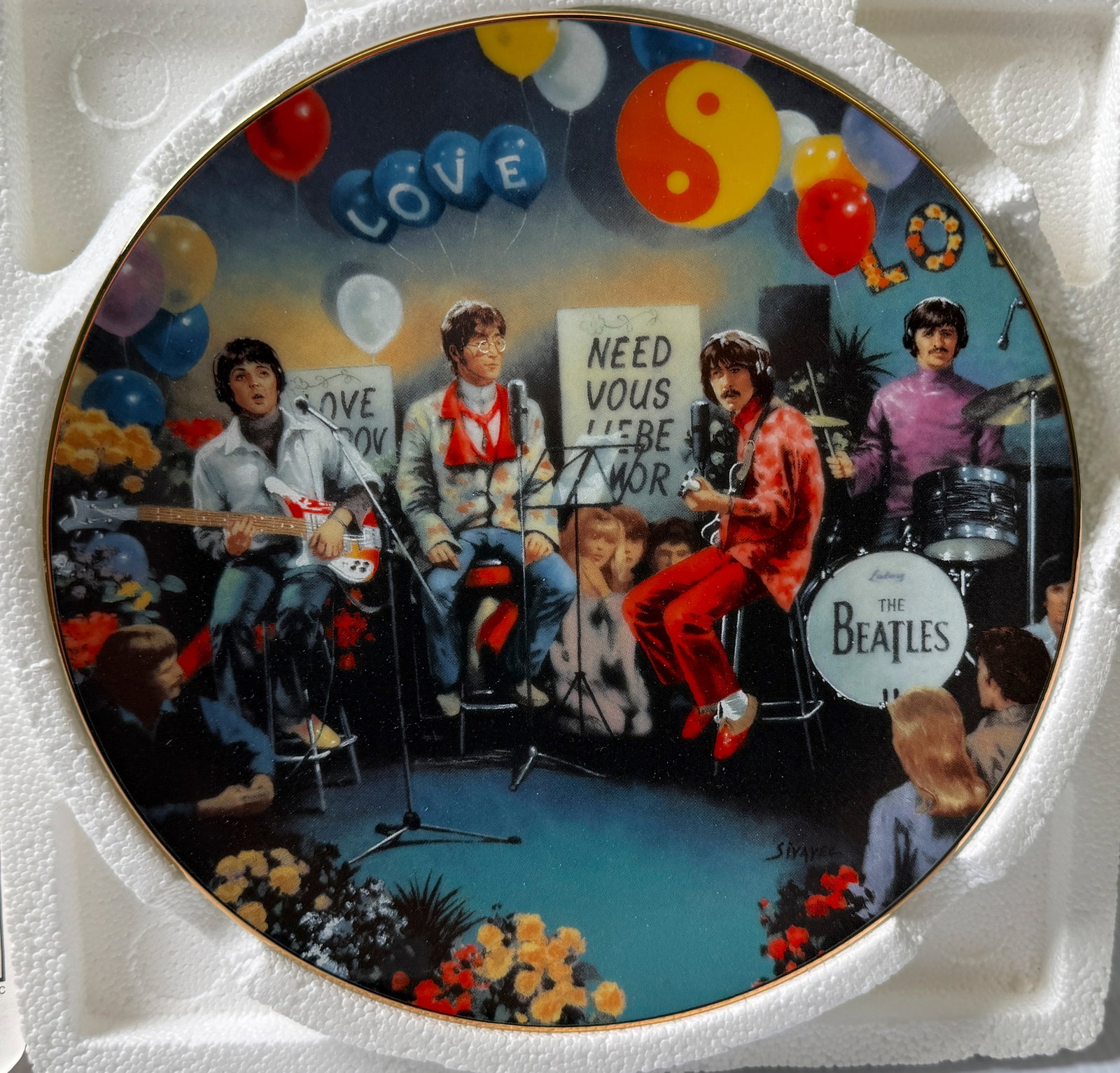 ALL YOU NEED IS LOVE LIMITED EDITION COLLECTOR PLATE #2: ALL YOU NEED IS LOVE LIMITED EDITION COLLECTOR PLATE #2 - 1992 APPLE CORP AND DELPHI.