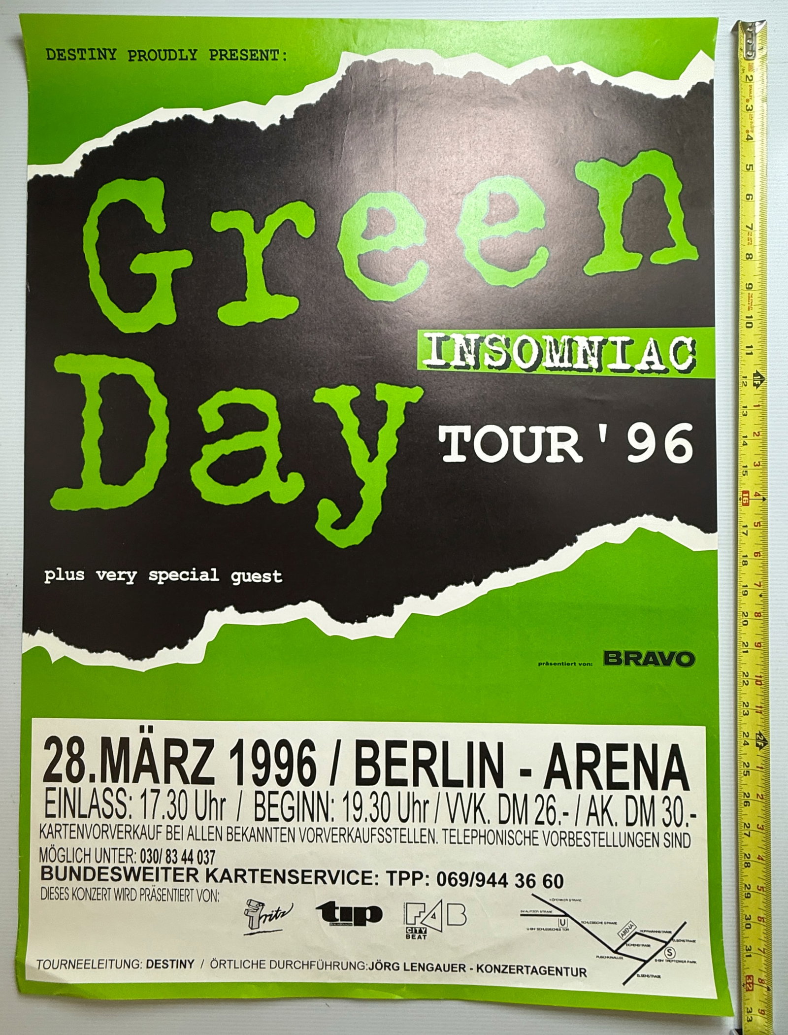 GREEN DAY - 1996 BERLIN TOUR POSTER - Rare cancelled event !: GREEN DAY - 1996 BERLIN TOUR POSTER. About 22 x 34. -CONCERT DID NOT HAPPEN. Green Day was scheduled to perform at the Arena Berlin in Berlin, Germany, on March 28, 1996, during their Insomniac world