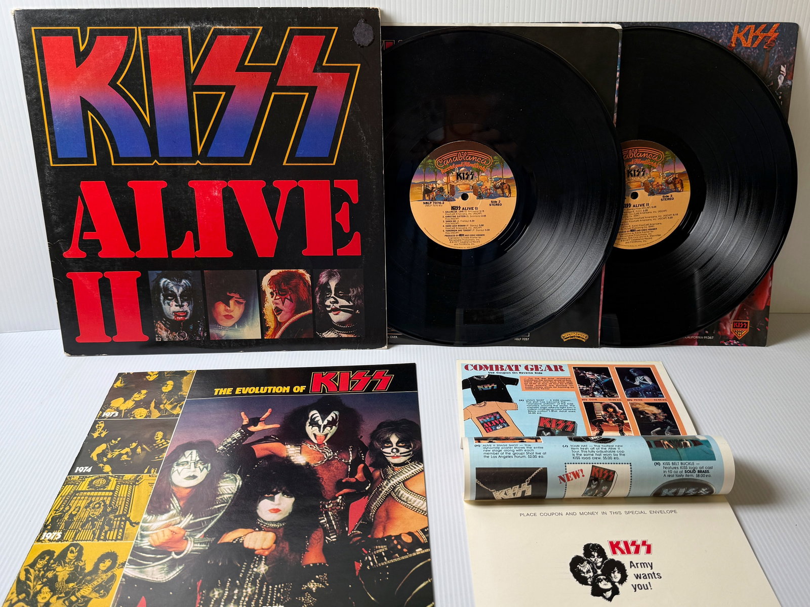 KISS ALIVE II WITH INSERTS: KISS ALIVE II WITH INSERTS ($35)
