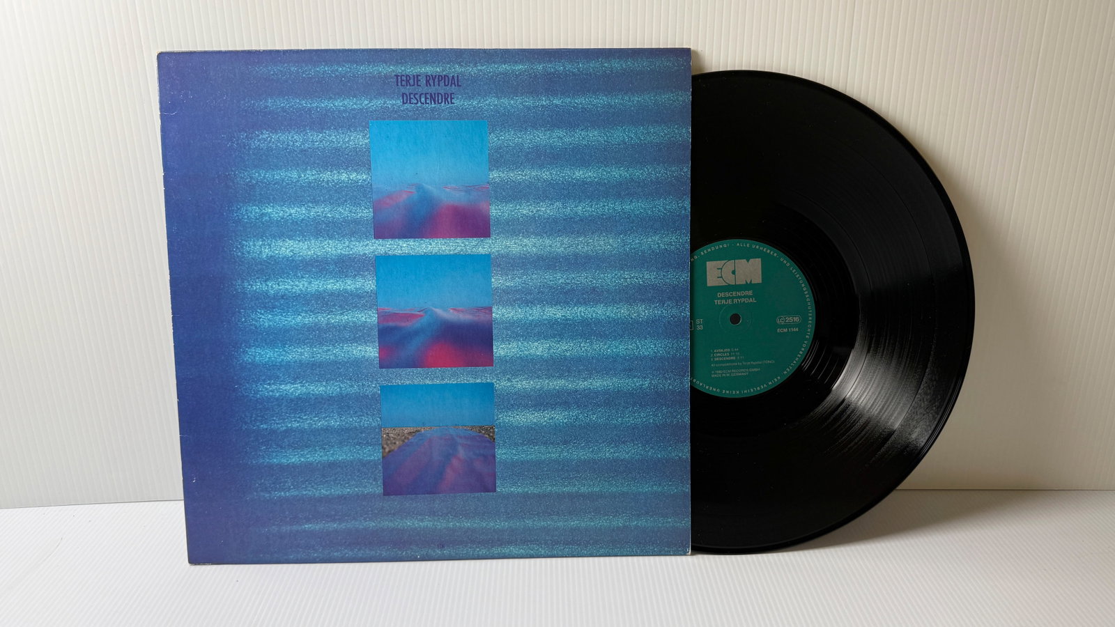 TERJE RYPDAL - DESCENDRE: TERJE RYPDAL - DESCENDRE. 1980 JAZZ. ($22)