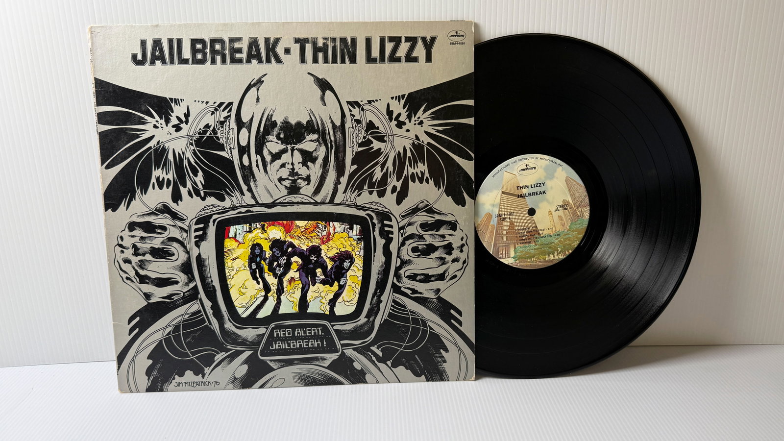 JAILBREAK - THIN LIZZY: JAILBREAK - THIN LIZZY ($24-$80)