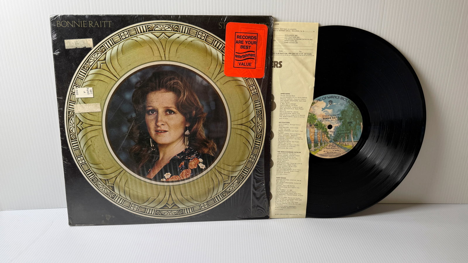 BONNIE RAITT - STREETLIGHTS: BONNIE RAITT - STREETLIGHTS ($9-$30) WITH SHRINK AND HYPE STICKER