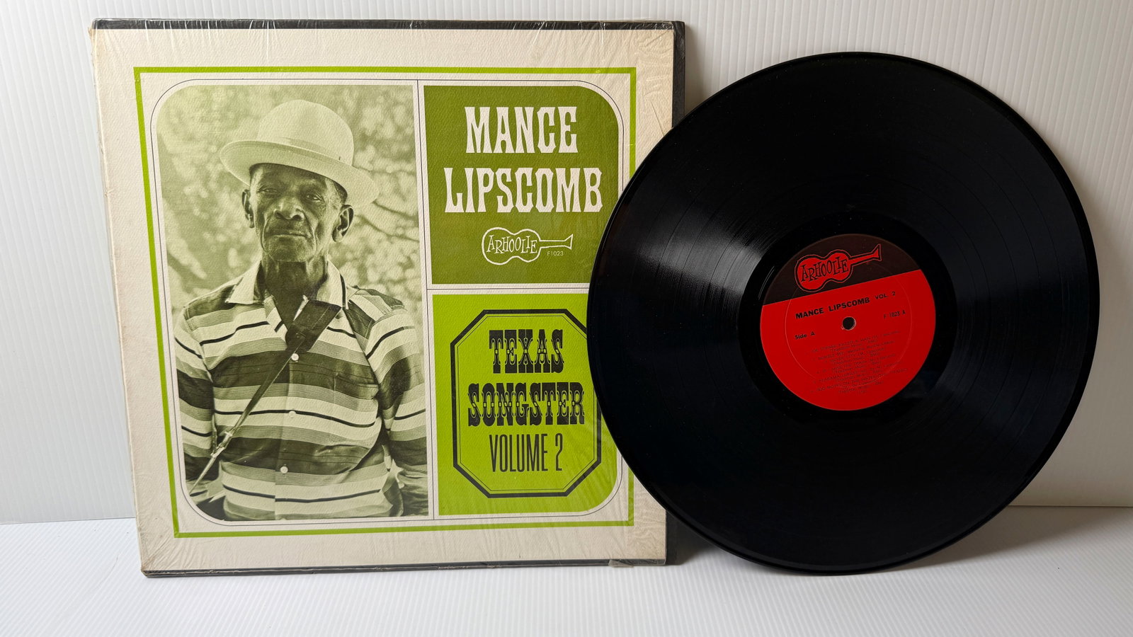 MANCE LIPSCOMB - TEXAS SONGSTER - VOLUME 2: MANCE LIPSCOMB - TEXAS SONGSTER - VOLUME 2. ($20). SKIP IN TRACK 3A, 7B
