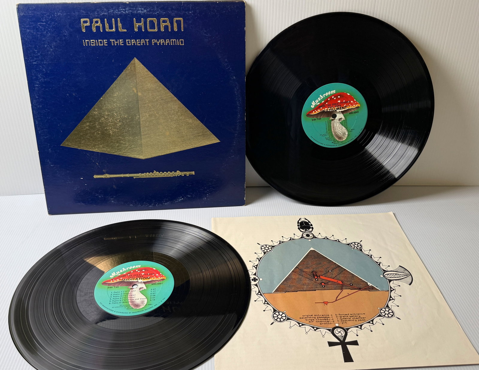 PAUL HORN - INSIDE THE GREAT PYRAMID: PAUL HORN - INSIDE THE GREAT PYRAMID. 1977 ROCK / JAZZ. DOUBLE ALBUM SET WITH INSERT. ($5-15)