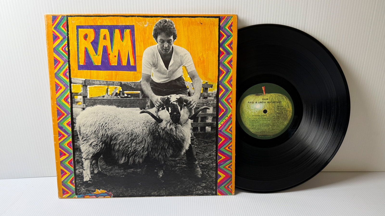 PAUL & LINDA MCCARTNEY - RAM (1 of 1)