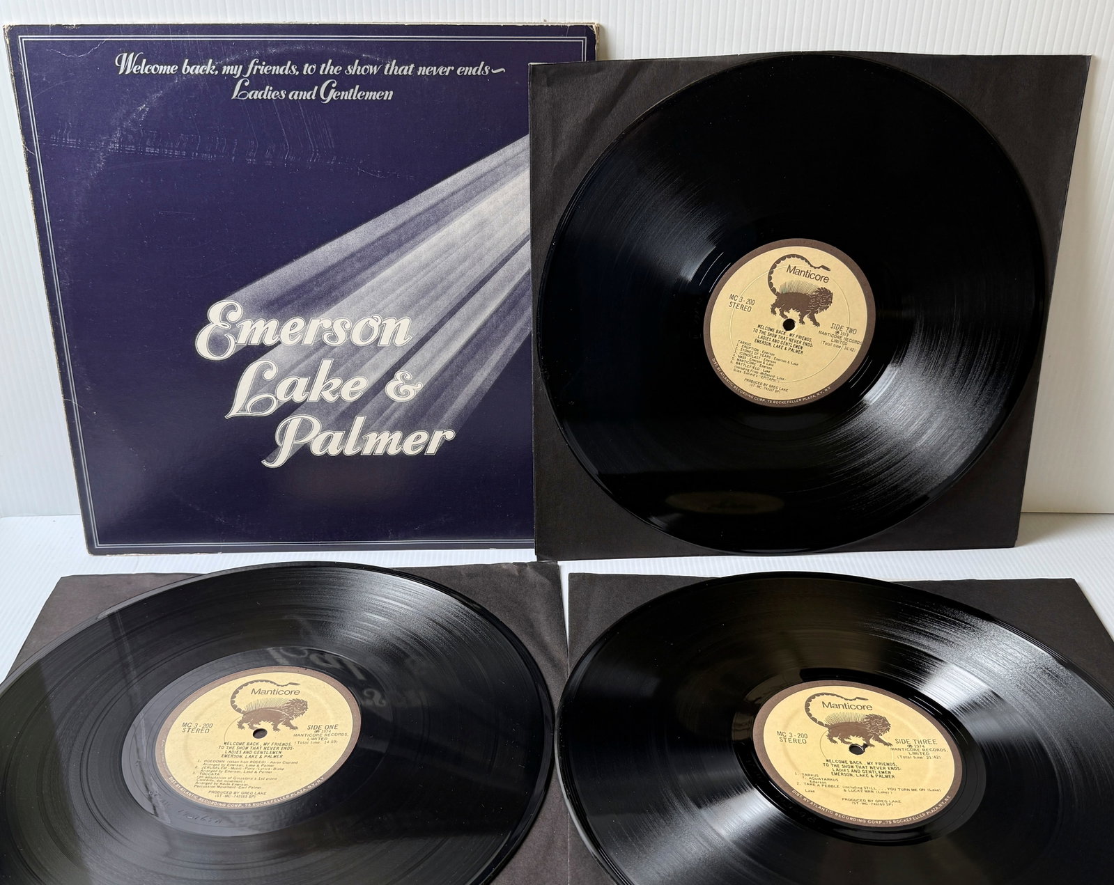EMERSON, LAKE AND PALMER - WELCOME BACK MY FRIENDS (1 of 2)