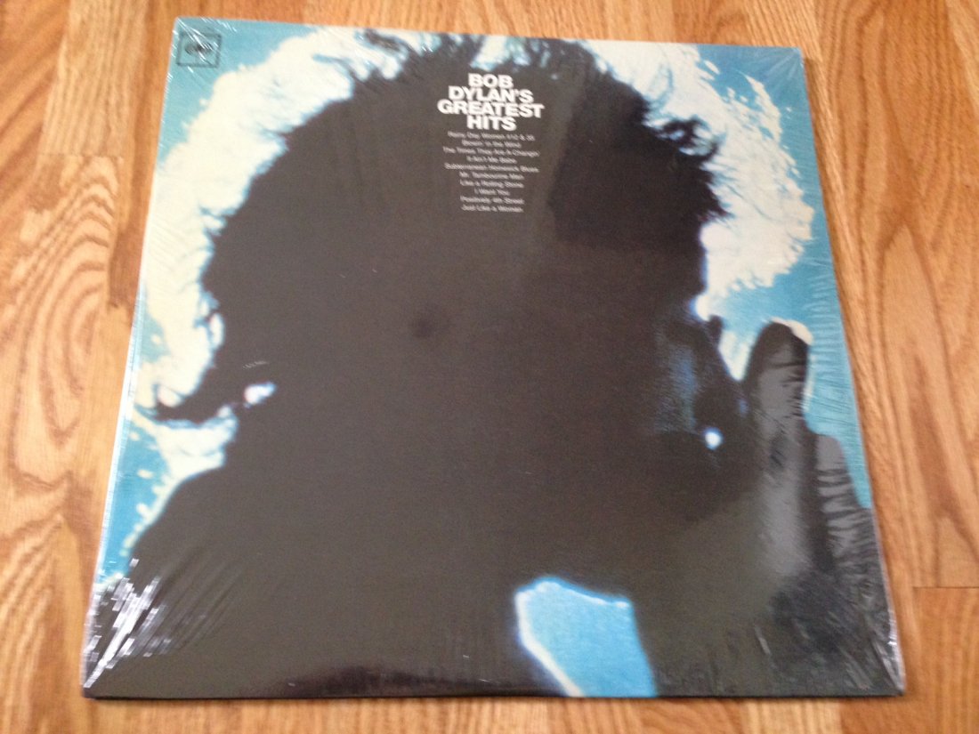 BOB DYLAN GREATEST HITS WITH POSTER INSERT - SEALED: BOB DYLAN GREATEST HITS WITH POSTER INSERT - SEALED - Except for a small opeing to check it the poster is inside - this album is still sealed. Contains the 11 x 17 inch Milton Glaser poster.