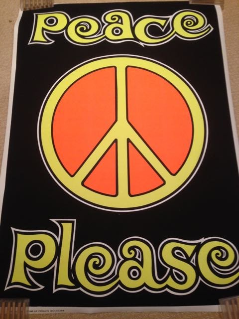 PEACE PLEASE VINTAGE PEACE SIGN BLACK LIGHT POSTER: PEACE PLEASE VINTAGE PEACE SIGN BLACK LIGHT POSTER