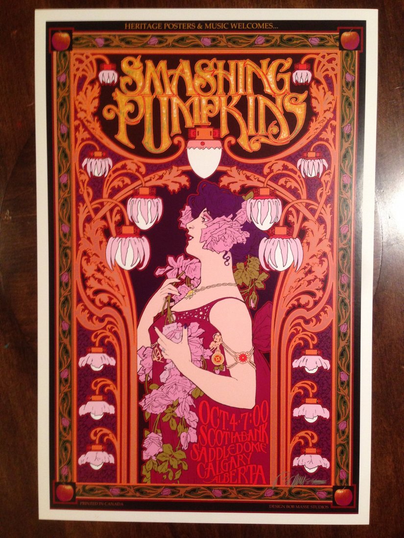 SMASHING PUMPKINS - SADDLEDOME CALGARY - SIGNED !: SMASHING PUMPKINS - SCOTIABANK SADDLEDOME CALGARY ALBERTA CANADA - SIGNED BY ARTIST BOB MASSE.