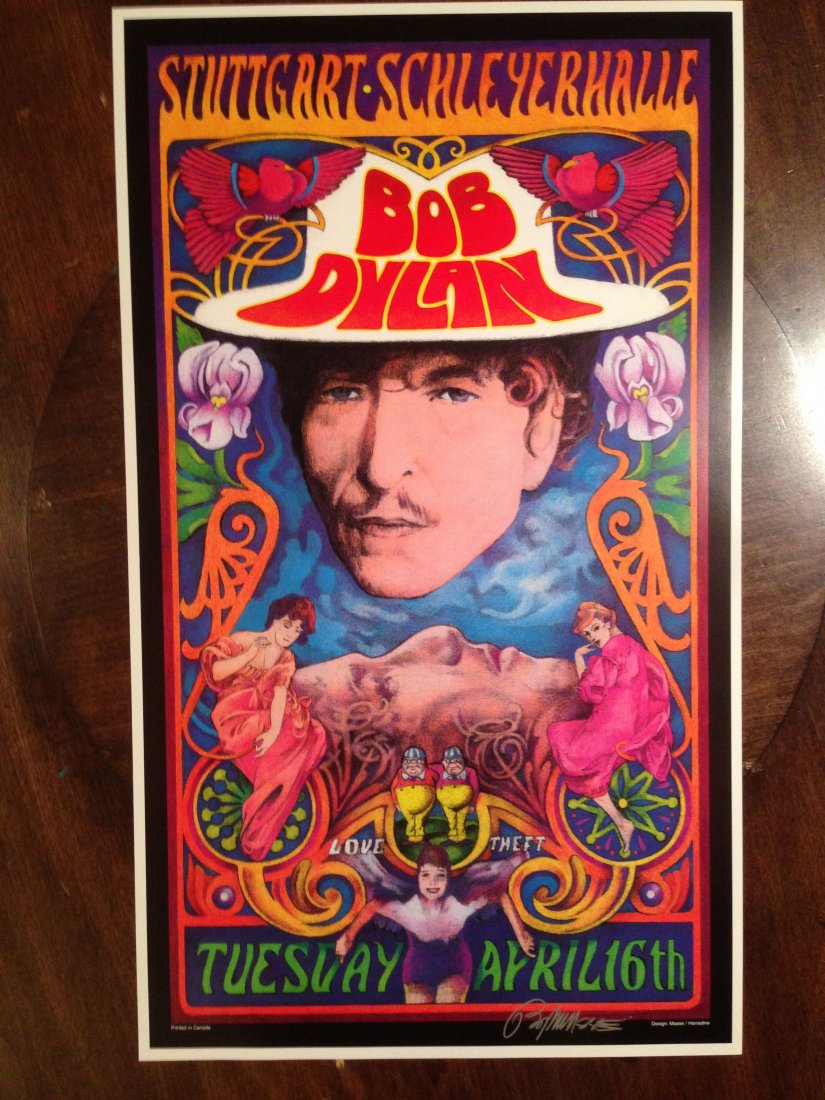 BOB DYLAN AT STUTTGART SCHLEYERHALLE - SIGNED: BOB DYLAN AT STUTTGART SCHLEYERHALLE - SIGNED BY ARTIST BOB MASSE.