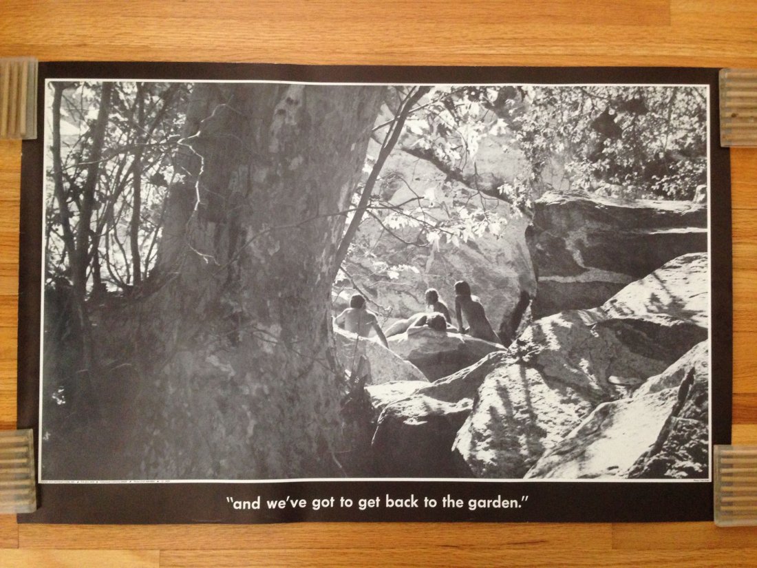 1970 WOODSTOCK POSTER - BACK TO THE GARDEN: 1970 WOODSTOCK POSTER - BACK TO THE GARDEN. 45 years old ! ! ! Distributed by Frank Kay. Photographer Tom Eure. 22" x 34" on HEAVY stock. Near mint condition for age.