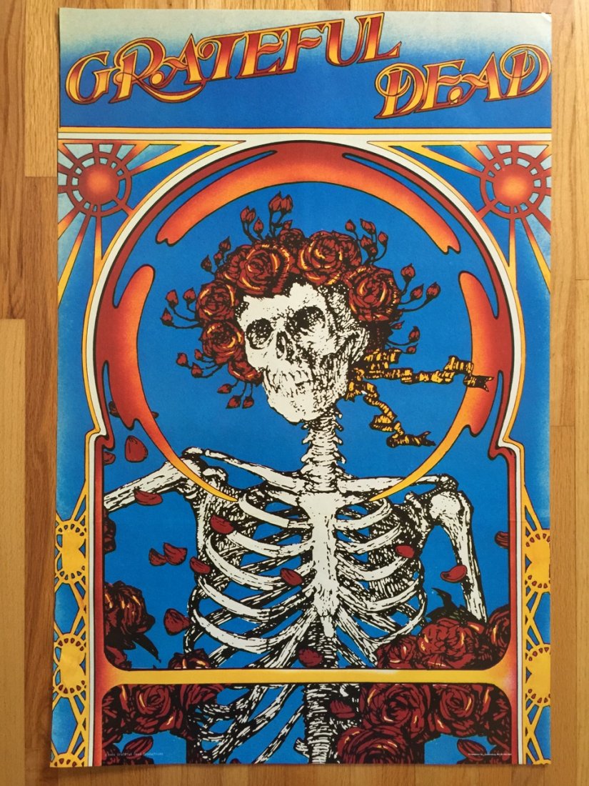 ORIGINAL 1984 GRATEFUL DEAD POSTER !: ORIGINAL 1984 GRATEFUL DEAD POSTER ! NEAR MINT CONDITION. 24 x 36. RARE 1984.Skull and Roses. The art, composed by Alton Kelly and Stanley Mouse, for the band's 7th album - is based on an illustration