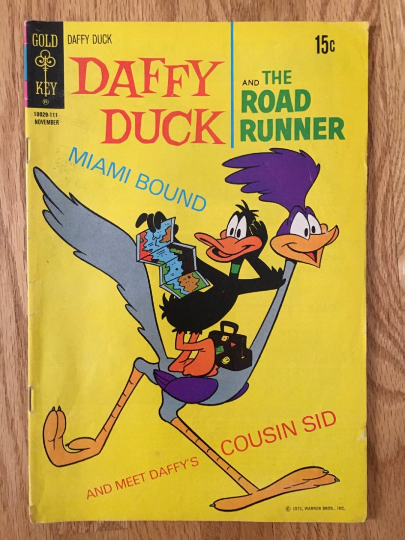 GOLD KEY DAFFY DUCK AND THE ROAD RUNNER COMIC (1 of 1)