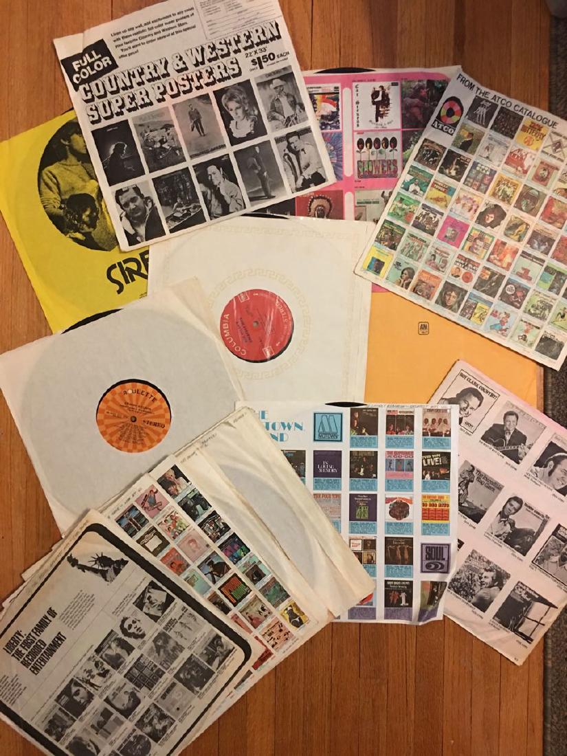 HUGE RECORD COLLECTION: You get almost 20 Albums. These do not come with album covers but the prior owner was a stickler for condition ! AMAZING! Look at what you get: Crimson and Clover - Tommy James - SR-42023 Siren - Stra
