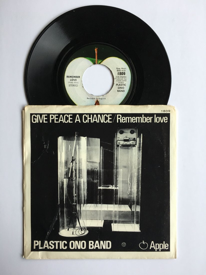 GIVE PEACE A CHANCE - JOHN LENNON - 45 RECORD: GIVE PEACE A CHANCE - JOHN LENNON - 45 RECORD These Beatles items came from one person. The lady who owned this entire collection had close personal ties to the Beatles and a personal relationship wi
