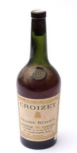 Cognac, 'Croizet', 1914: Grand Réserve, Vintage. Originaler Verschluss. Gute Füllmenge (über Schulter).