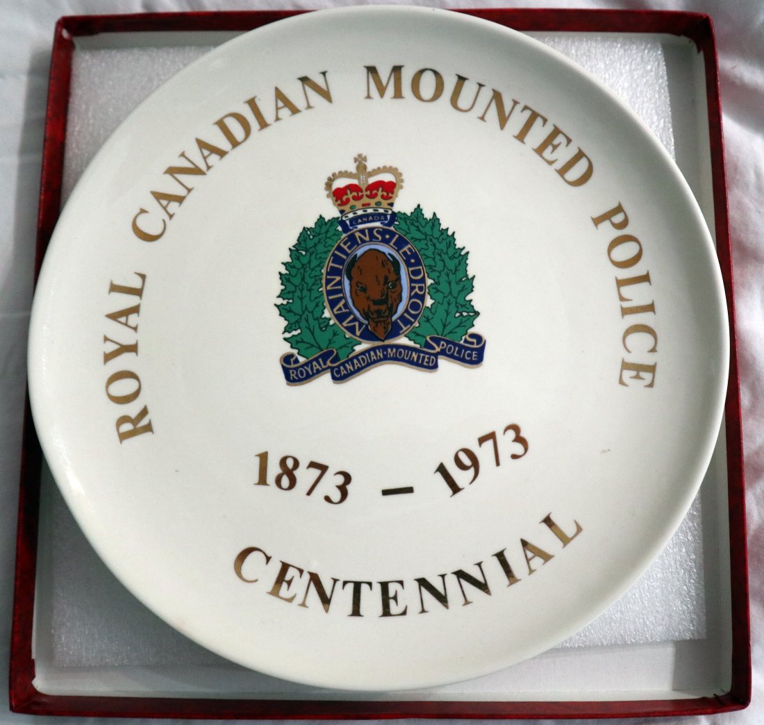 RCMP Commemorative Limited Edition Plate 1873-1973 Police Memorabilia: This plate is in NM condition and measures 8.25" in diameter.