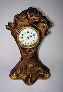 Seth Thomas Art Nouveau Mantle Clock LA Interest: SETH THOMAS ART NOUVEAU MANTLE CLOCK This beautiful mantle clock is in very good working condition with a little loss of gilt and small hairline cracks on the porcelain dial. The clock is in full runn