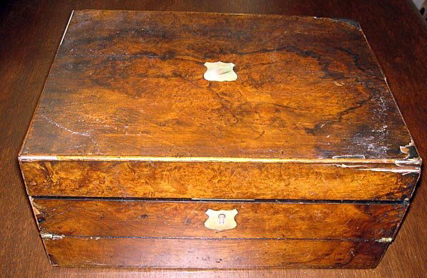 Fitted Walnut Inlaid Ladies Writing Slope ca1860: A LADIES WRITING SLOPE CA1860 This mid Victorian writing slope needs help but has great potential as all its innards are intact. It is beautifully inlaid internally and outside is veneered in a walnut