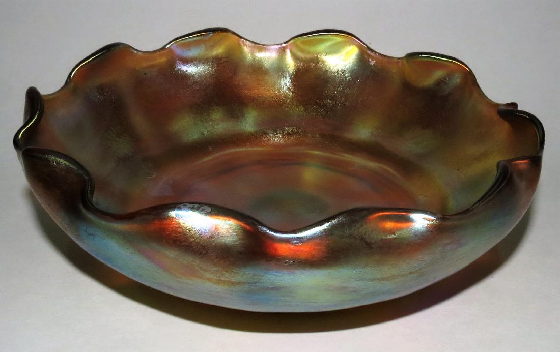 Tiffany Iridescent   Glass Plate signed:LCT  D: 7" (1 of 4)