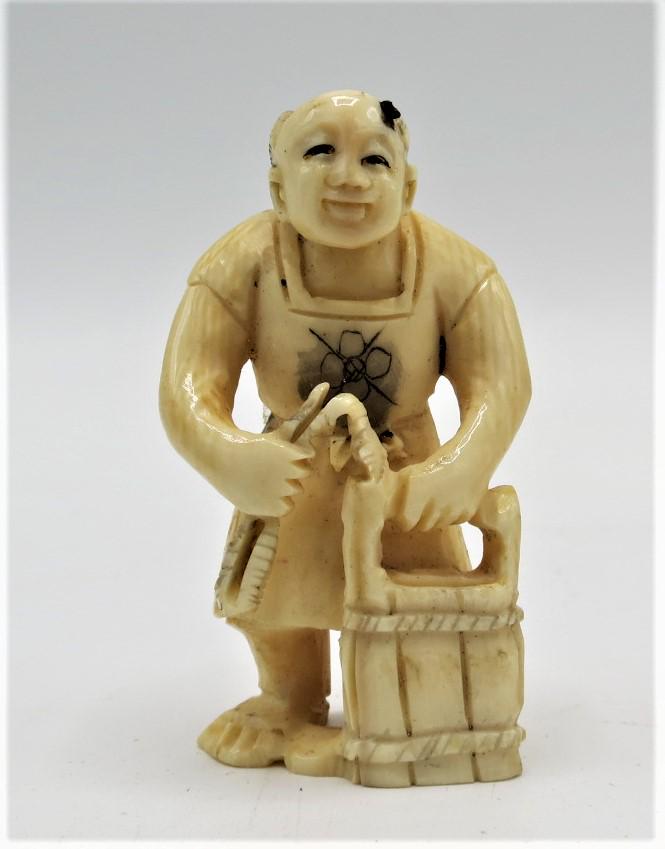 Netsuke - Excellent Quality H: 2": Shipping in USA $ 12.