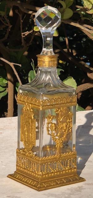 Antique Baccarat Crystal & Dore Bronze Decanter H: 10" France: Small Ding on the Bronze Base, please see the photo. Shipping in USA $ 50