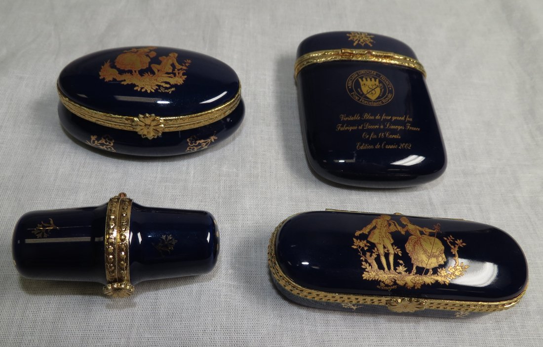 Set of 4 Limoges Hand Painted 18K Pill Boxes: Inside box text (in French); "Authentic Blue in high fire oven manufactured and decorated in Limoges, France. Fine gold 18 carats. Edition of year 2002". Shipping $18