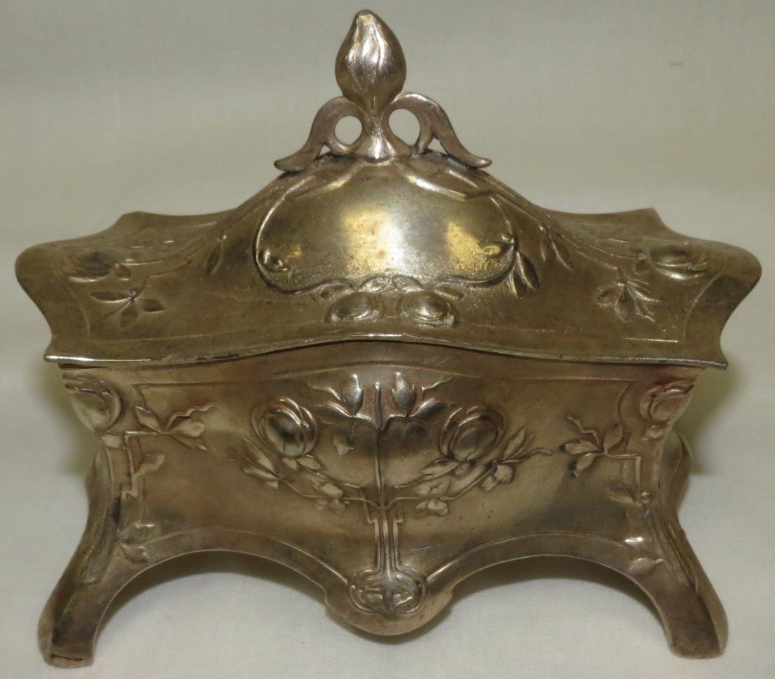 WMF Jewel Casket Silver Plated.lined silk velvet: As in Page 298 of the 1906 Art Nouveau Domestic Metalwork book by Wurttembergishe MetallwarenFabrik . H-3.5" W-5" D-3" --- Est. U.S. shipping = $ 16