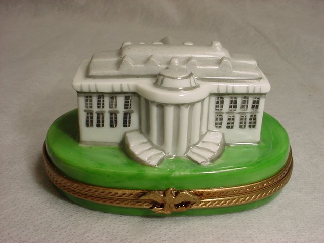 Limoges Hand Painted B. "The White House"51/750: Est. U.S.shipping:$ 8