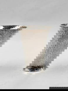 Jean Despres Art Deco Small Silverplated Cup H: 2.5" Diam: 2" Ftance: Shipping in USA $ 50. Jean Despres was a French jewelry maker and designer best known for his intricate Art Deco jewelry made from semi-precious stones, machine parts, and enamel. Despres' aesthetics