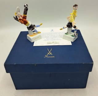 Meissen Porcelain Goalkeeper and Striker 2006 World Cup Original H: 4.6": Shipping In - House available - This limited-edition Meissen porcelain set features a goalkeeper and striker,, created to commemorate the 2006 World Cup. The figures are in excellent condition and hav
