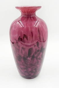 Degue Art Deco Glass Vase H: 6.2" D: 3.2" France: Shipping In - House available. The Degue factory made vases, paperweights, bowls, perfume bottles, stemware items such as liqueur glasses, lightshades, chandeliers and art glass lamps