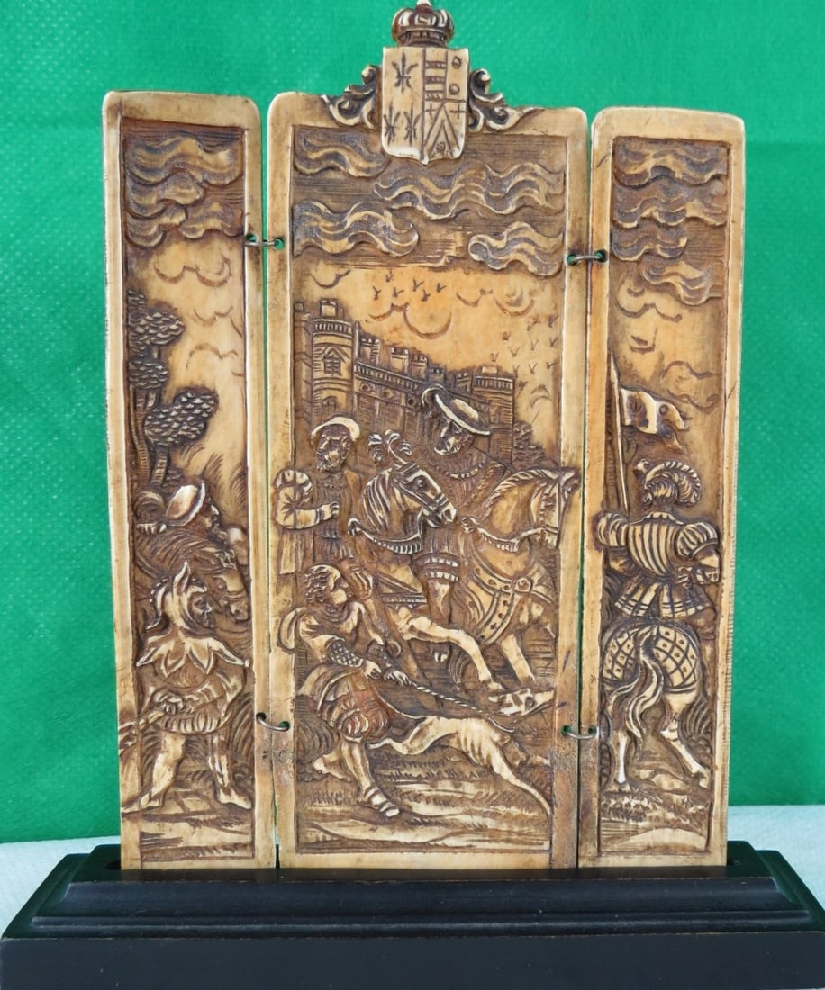 Antique Hand Carved Tryptic - Germany 1800s - 5.5" x 5": .Shipping In - House available - No International Shipping for this item