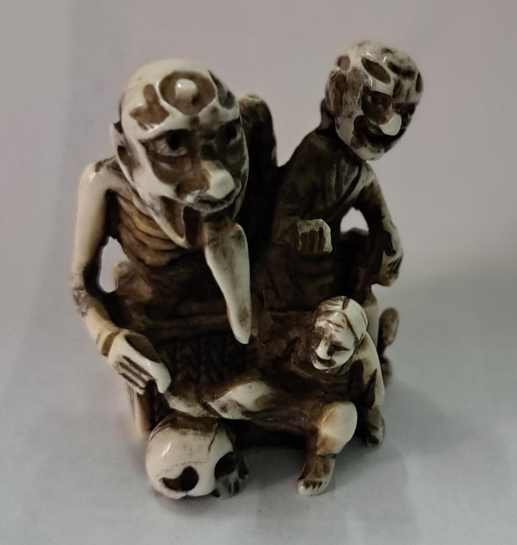 Antique Japanese Bone Okimono Netsuke w/ Skull 1.8" x 1.9": Shipping in - House available
