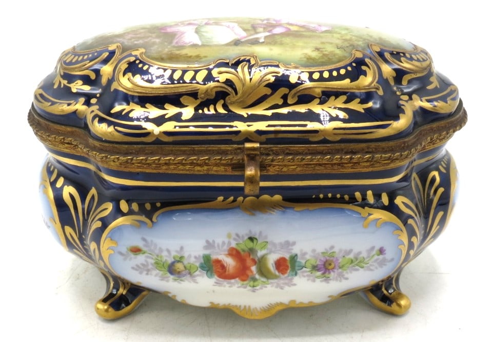 Sevres Porcelain Jewelry Box w/ Romantic Scene H: 4" W: 8" x D: 4" (1 of 5)