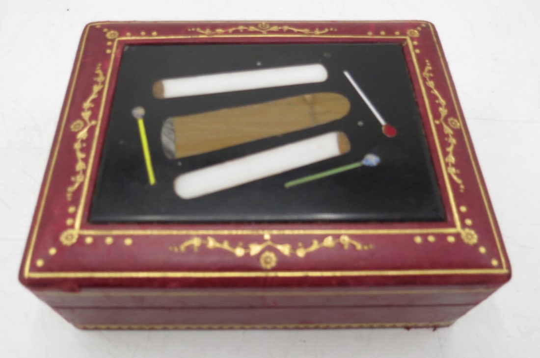 Pietra Dura Box H: 2" W: 6" D: 4" Florence Italy: Shipping In - House available - Pietra Dura, a Florentine art of the end of the 16th century, at the time of the Medici family, its promoters, is a term for using cut and fitted, highly polished color