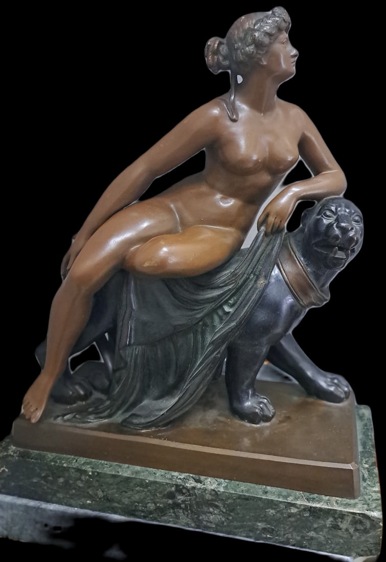 Bronze Sculpture "Ariadne" Model by Johann Heinrich von Dannecker: Shipping in - House available H: 17" W: 14" D: 7"