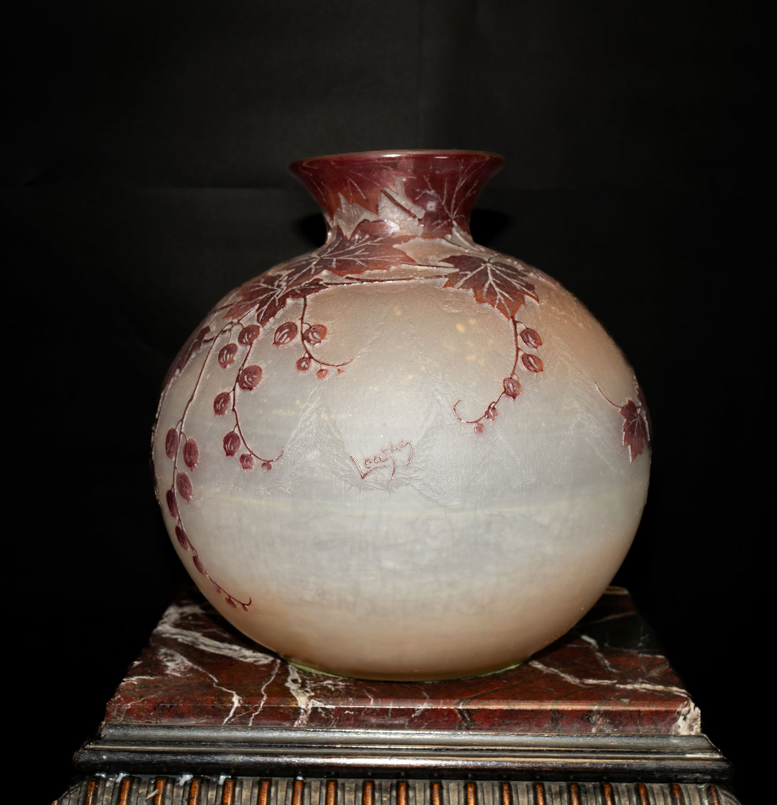 Legras Cameo Glass Art Nouveau Vase H: 9.3" Diam: 9.3" France (1 of 6)