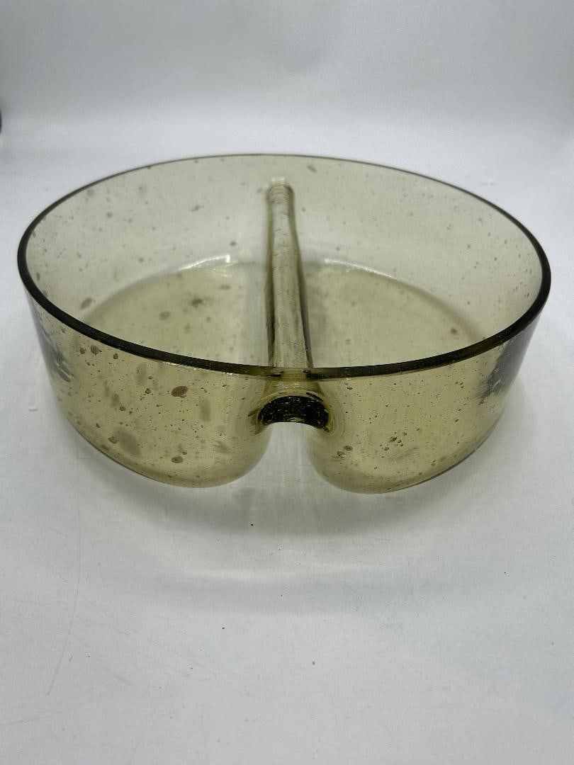 Alberto Churba Glass Centerpice H: 3.7" Diam: 11.3" Argentina: We have an in-house shipping department to ensure your post-purchase processing is as easy as possible. We encourage you to call us 561-2129413 or contact carstensgalleries@yahoo.com if you have any f